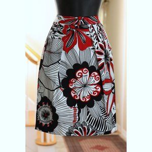 DOLCE & GABBANA Red White and Black Floral Pencil Skirt